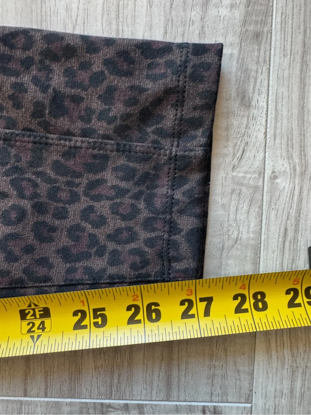 Liverpool Pull-On Reese Ankle Leggings Pants Leopard Animal Print Stretch Size 8